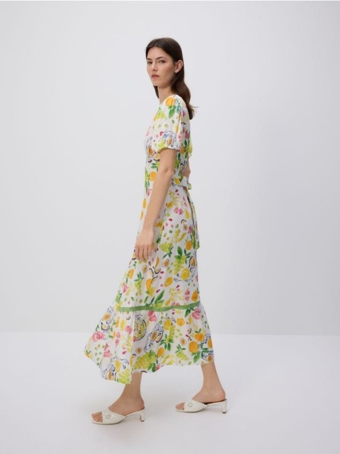 Wiskozowa sukienka z autorskim wzorem - wielobarwny