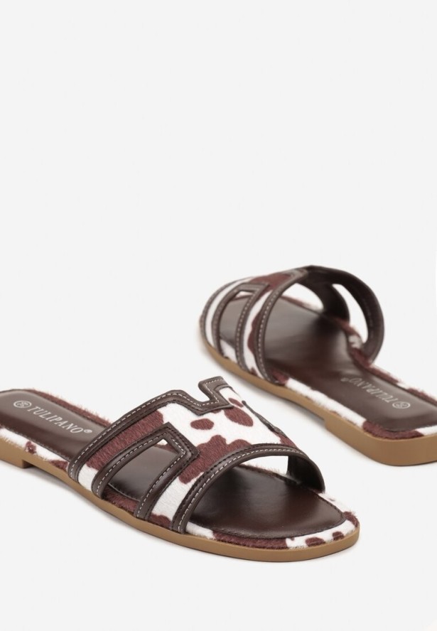 Brązowe Klapki w Krowie Łaty z Geometryczną Cholewką Idanitia