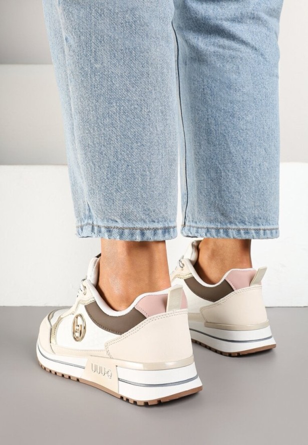 Beżowe Sneakersy Ozdobione Metaliczną Aplikacją Zolamira