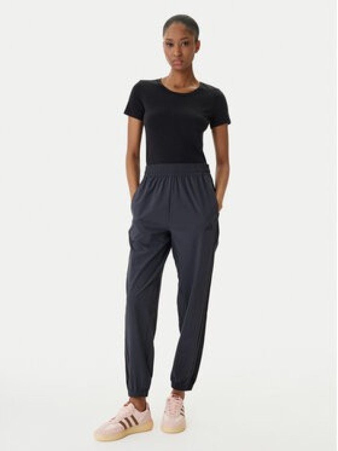 adidas Spodnie dresowe Train Essentials 3-Stripes Woven KC5496 Czarny Regular Fit