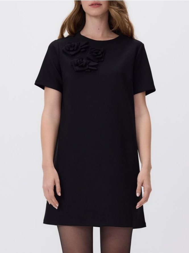Sukienka z kwiatową aplikacją - czarny