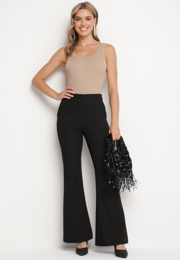 Ciemnobeżowy Klasyczny Top z Wiskozą i Metaliczną Nicią Riarria