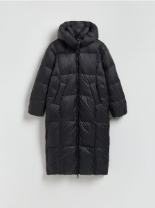 Puchowa kurtka z kapturem - czarny