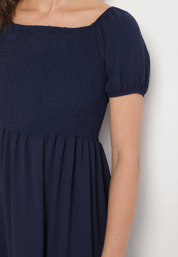 Granatowa Rozkloszowana Sukienka z Dekoltem Typu Hiszpanka z Marszczeniem Lumorice