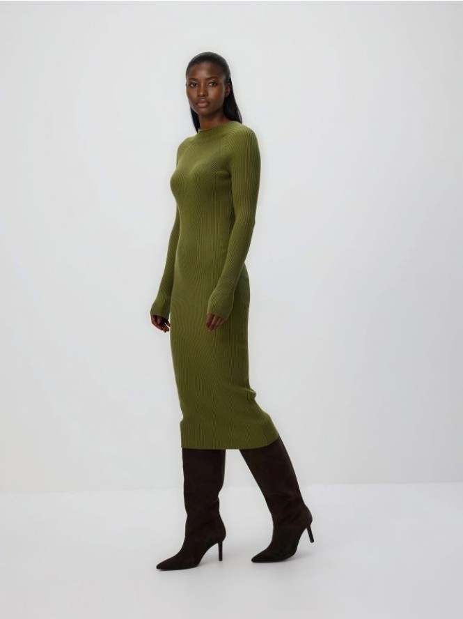 Prążkowana sukienka z wiskozą - oliwkowy