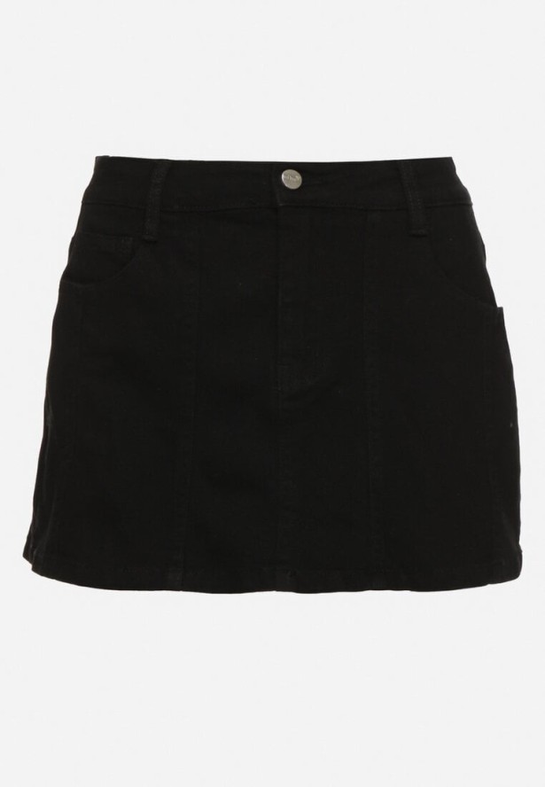 Czarne Szorty Jeansowe Imitujące Spódniczkę z Przodu Ferisia