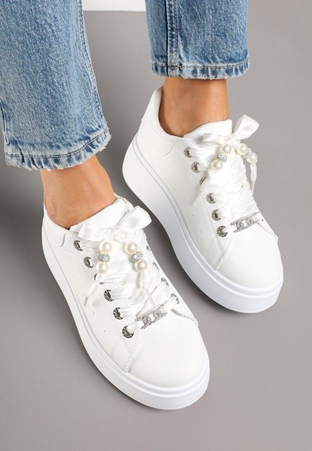 Białe Sneakersy na Platformie Ozdobione Cyrkoniami Vivalle