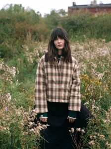 Kurtka shacket z kołnierzykiem - wielobarwny