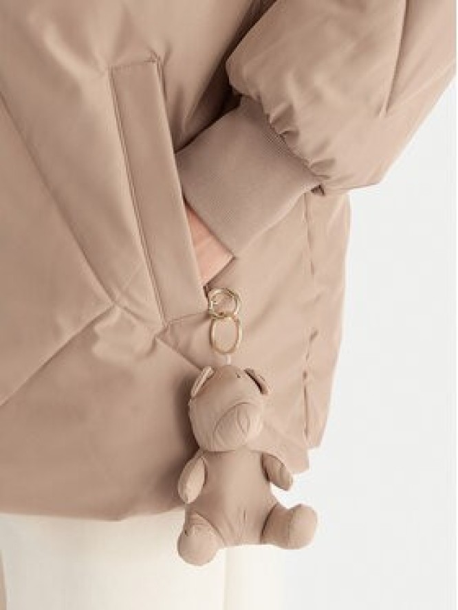 Guess Kurtka zimowa V5BL13 WHHZ2 Beżowy Regular Fit