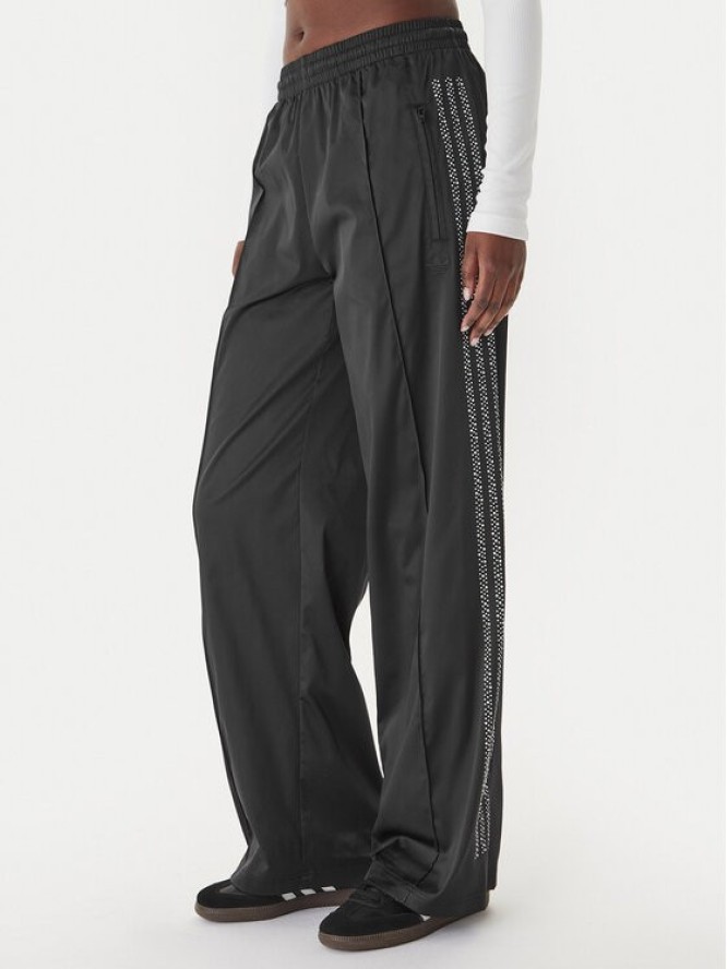 adidas Spodnie dresowe Pearl Firebird KC7863 Czarny Loose Fit