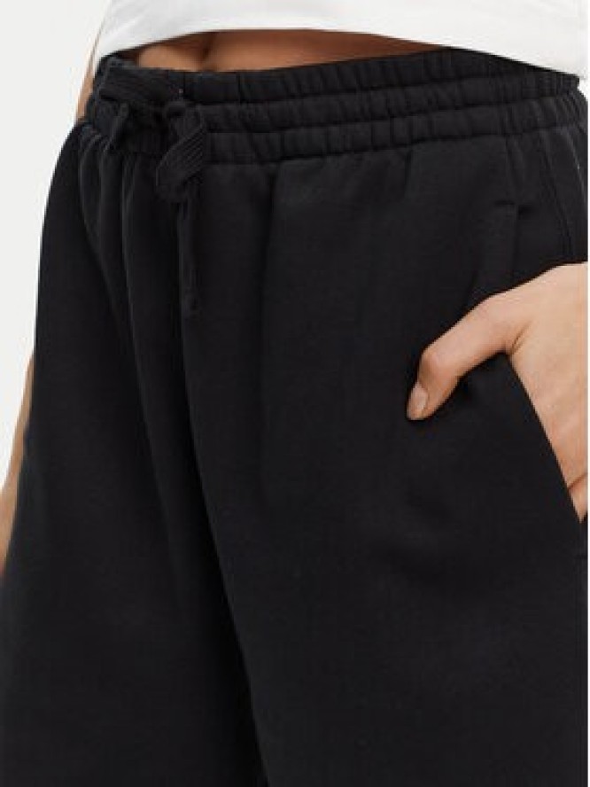 adidas Spodnie dresowe ALL SZN Fleece IW1024 Czarny Loose Fit