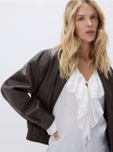 Kurtka bomberka z kołnierzykiem - ciemnobrązowy