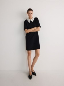 Sukienka z ozdobnym kołnierzem - czarny