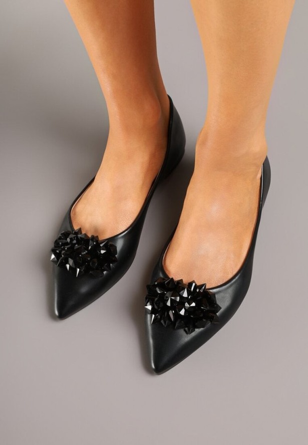 Czarne Balerinki z Ozdobnymi Kryształkami Vevorisa