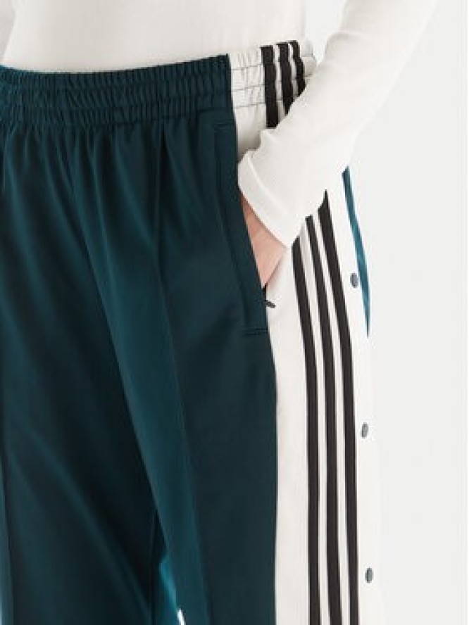 adidas Spodnie dresowe Adibreak JV7515 Zielony Loose Fit