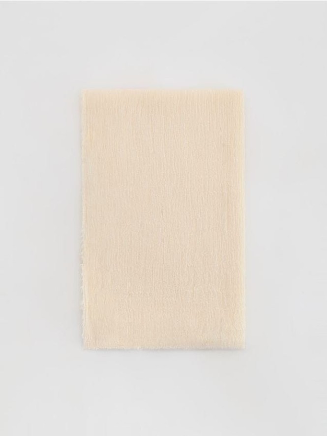 Szal z lnem - złamana biel