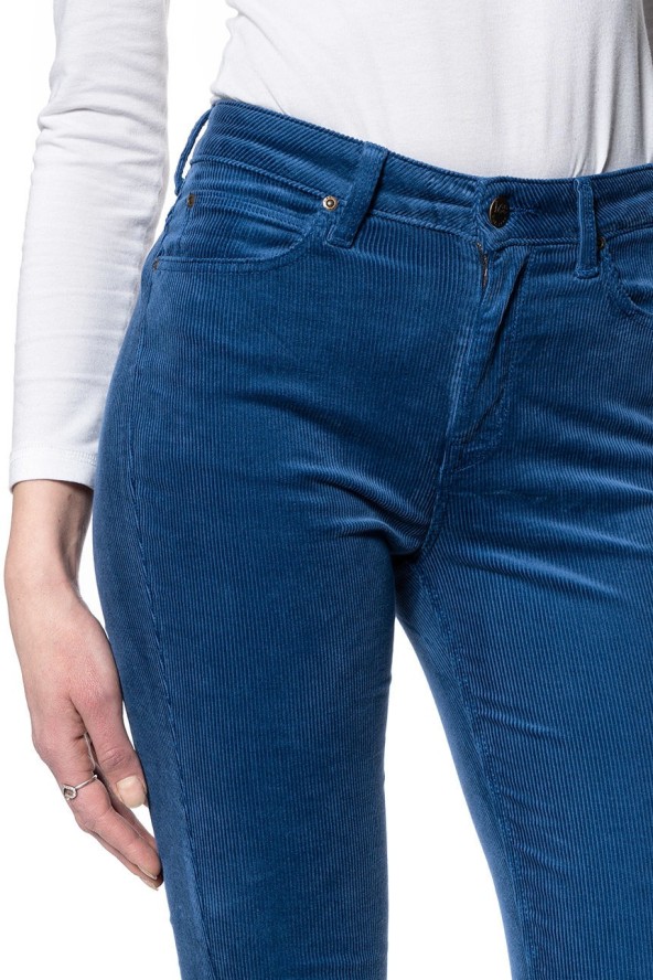 SPODNIE DAMSKIE SZTRUKSOWE LEE SCARLETT HIGH ESTATE BLUE L626QG17 112114322