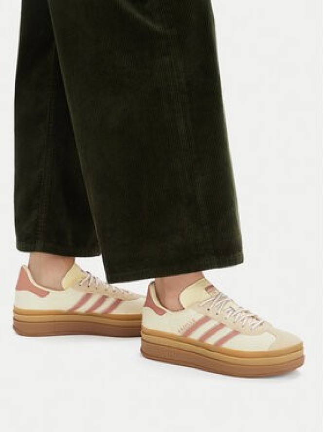 adidas Sneakersy Gazelle Bold KI7224 Beżowy