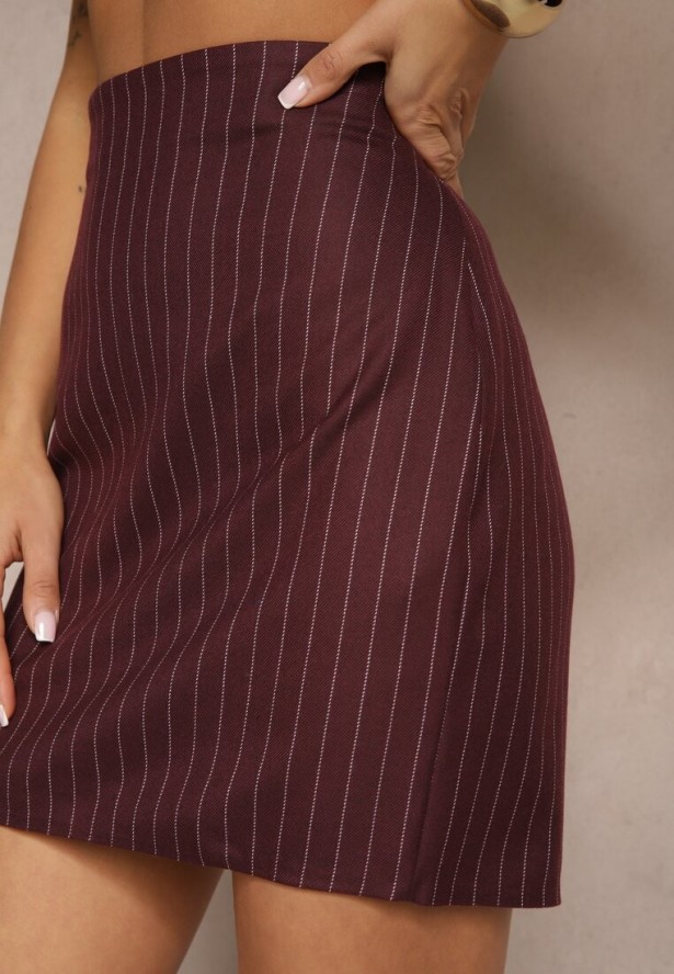 Bordowa Spódnica Ołówkowa z Wiskozą w Paski Zozinae