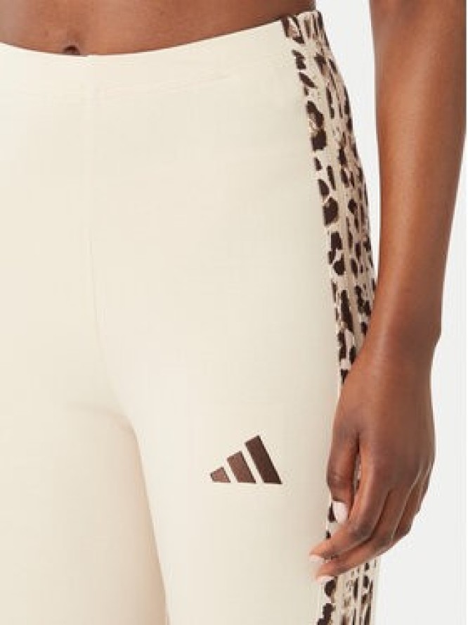 adidas Legginsy Seasonal Essentials Animal Print 3-Stripes KR7619 Beżowy jasny Slim Fit