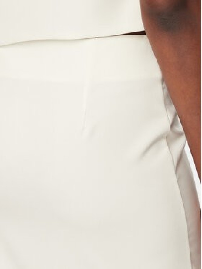 Rinascimento Spódnica ołówkowa CFC0127985003 Biały Slim Fit