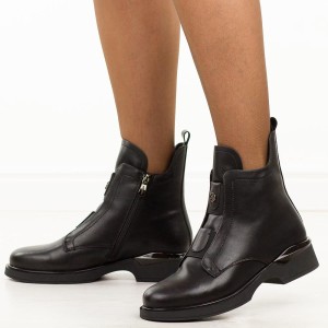 Czarne skórzane botki damskie Filippo Dbt7219/25