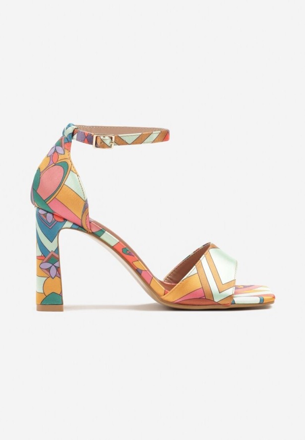 Pomarańczowe Sandały na Słupkowym Obcasie w Abstrakcyjny Print Haliones