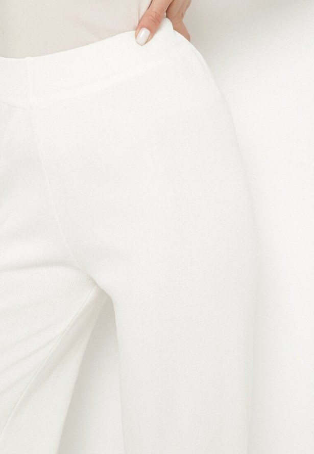 Białe Spodnie z Wiskozą o Szerokim Kroju Erariela