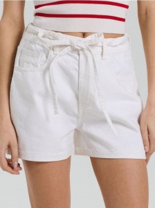 Szorty jeansowe paperbag z paskiem - biały