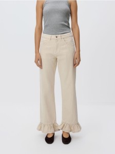 Jeansy wide leg z falbankami - kremowy