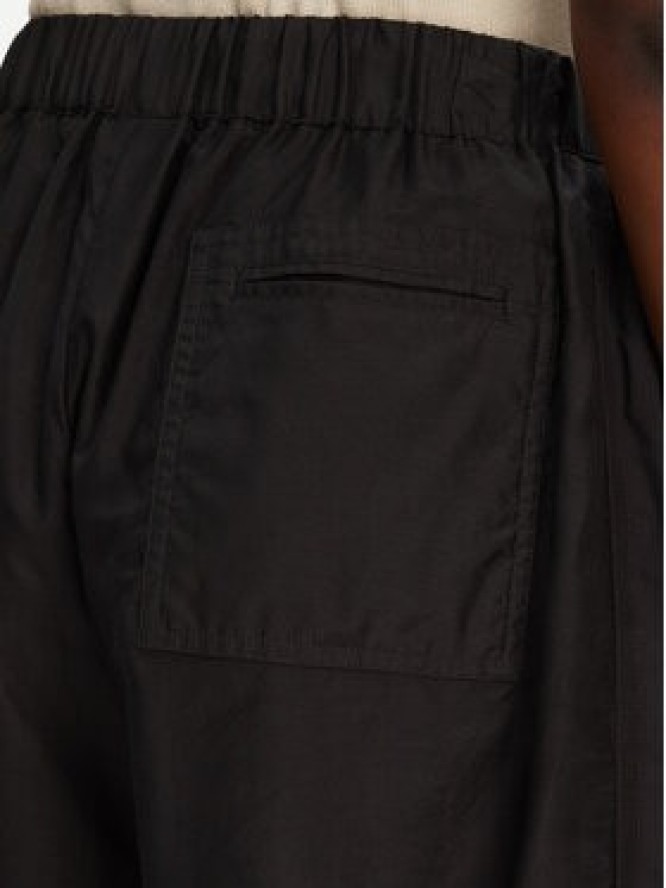 PINKO Szorty materiałowe Lewis 105243 A2M7 Czarny Regular Fit