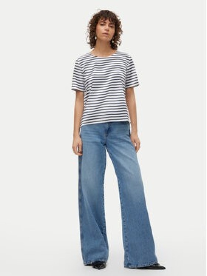 Vero Moda T-Shirt Abby 10304716 Biały Regular Fit