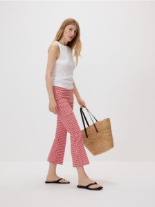 Spodnie w kratę z kantem - czerwony