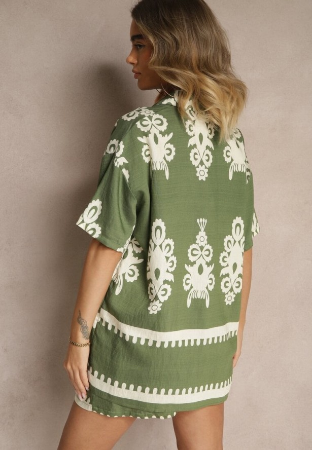 Ciemnozielony Komplet z Rustykalnym Wzorem z Szortami i Koszulą Tosnea