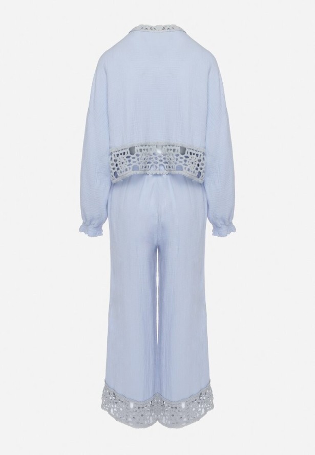 Jasnoniebieski Bawełniany Komplet z Ażurowymi Zdobieniami Bluzka i Spodnie Palaniela