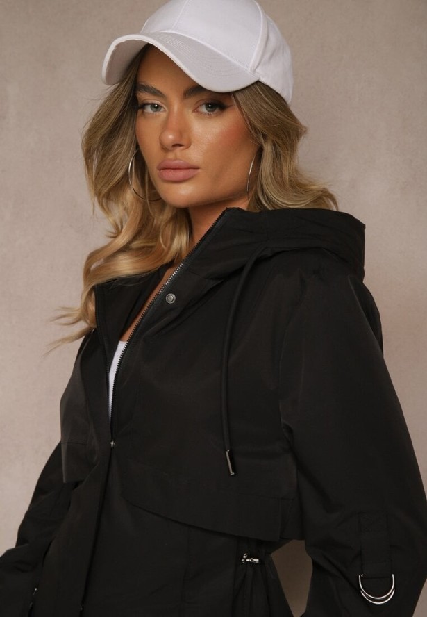 Czarny Płaszcz Kurtka Wiatrówka z Kapturem Arivina