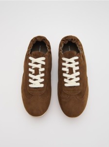 Skórzane sneakersy - beżowy