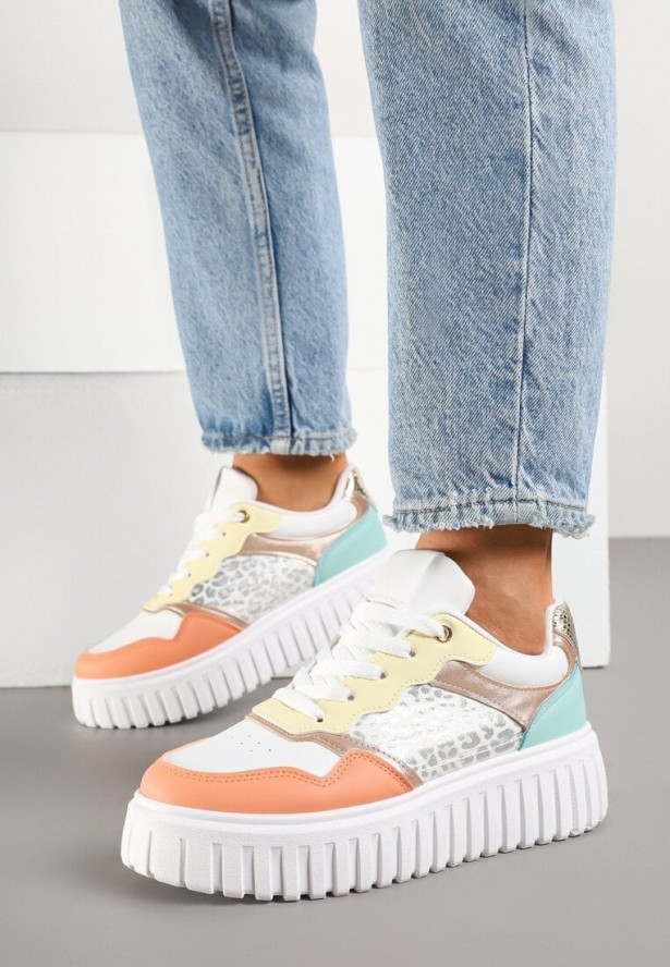 Biało-Pomarańczowe Sneakersy na Platformie z Tłoczeniem Ozdobione Panterką i Perforacją Udivaya