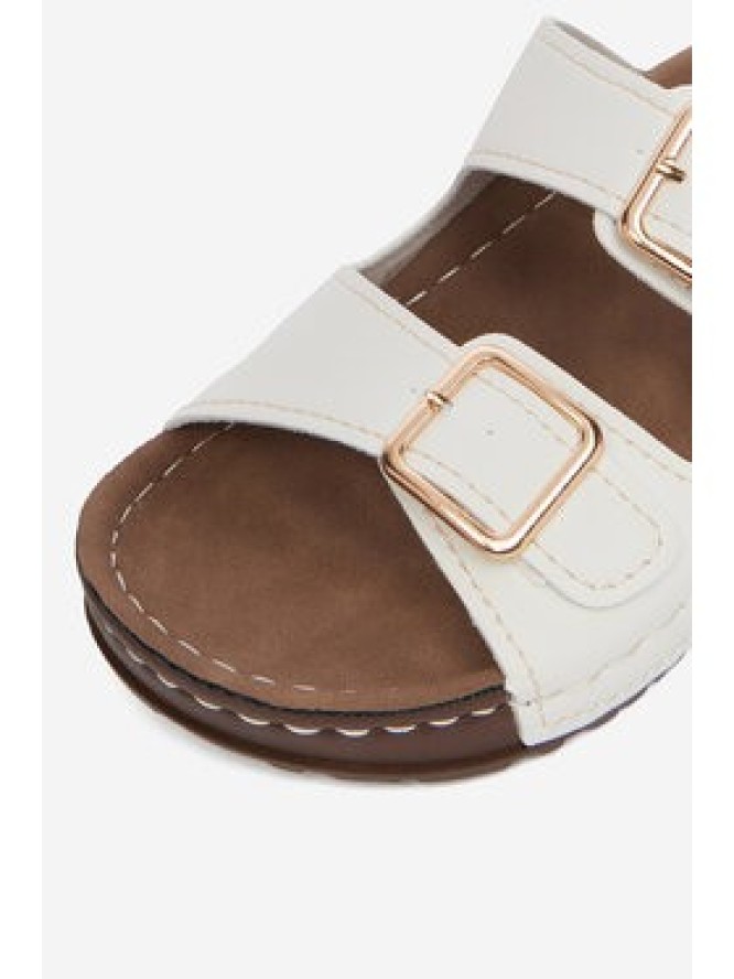 Go Soft Klapki CEO-W21202 Biały