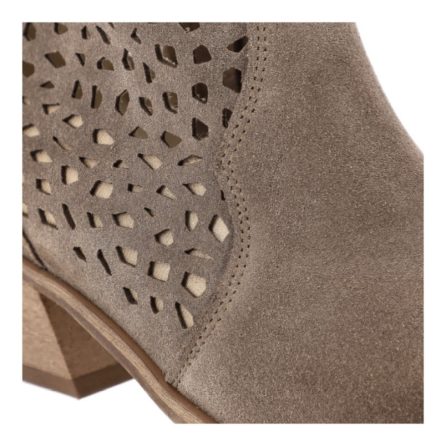 Brązowe Kowbojki Armodo Stylowe Obuwie Damskie Na Obcasie