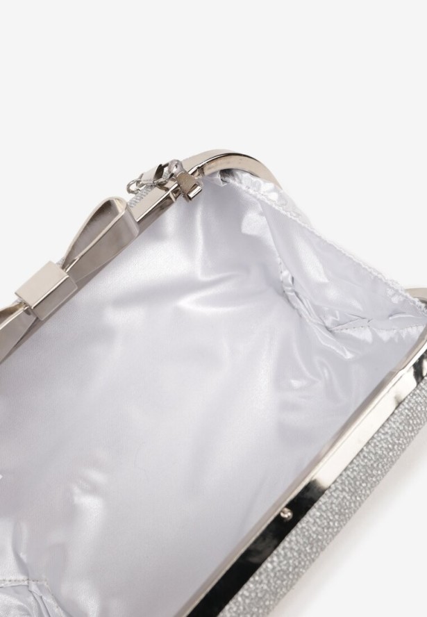 Srebrna Torebka Kopertówka z Dodatkowym Łańcuszkiem i Metalicznym Zapięciem Grireia