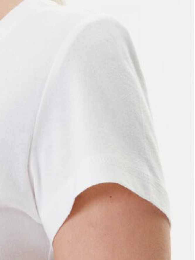 Mustang T-Shirt Beverly 1016517 Biały Slim Fit