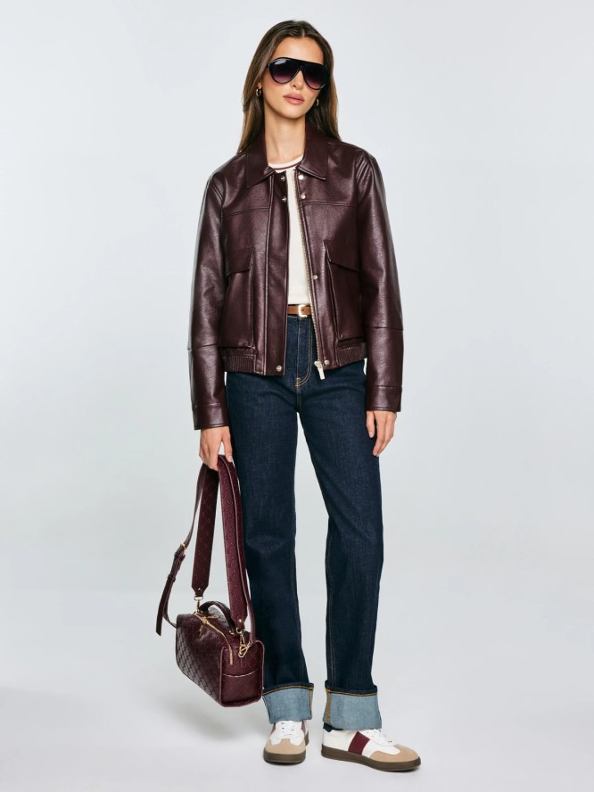 Torebka damska z ozdobnym tłoczeniem bordowa Lisetta 604