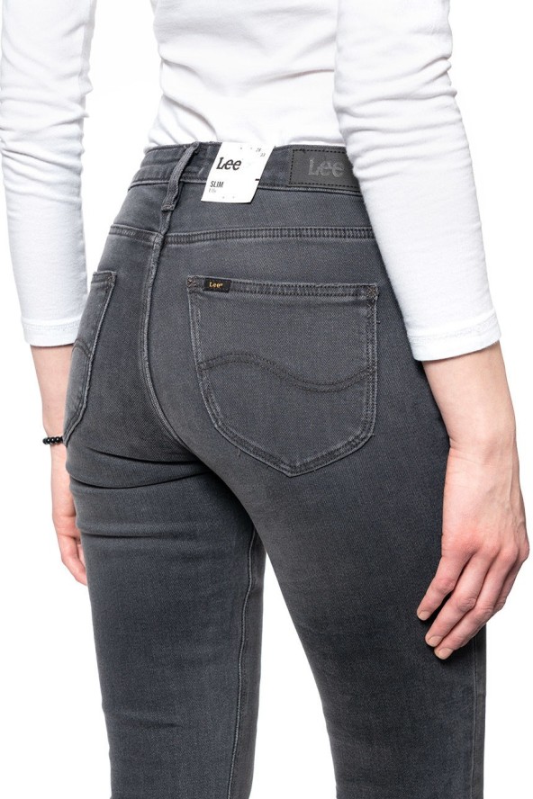 DAMSKIE SPODNIE JEANSOWE LEE ELLY BLACK FLOW L305CPRW 112105969