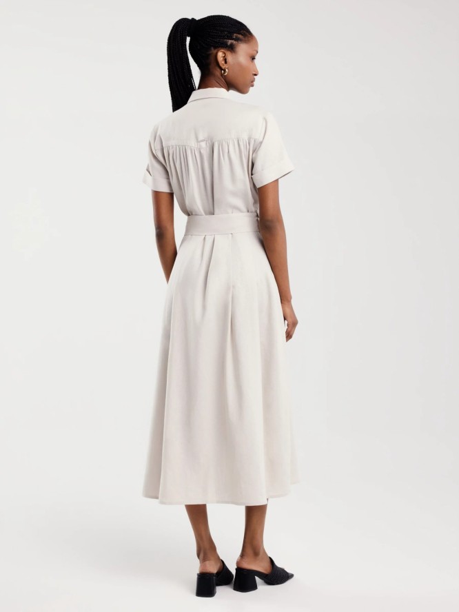 Sukienka damska midi lniana z wiązaniem w pasie beżowa Okire 800