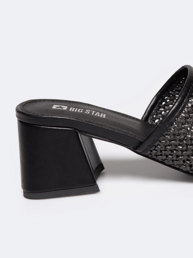 Klapki damskie eleganckie na obcasie czarne RR274147 906