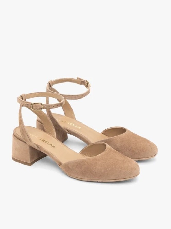 Jasnobrązowe czółenka slingback