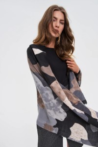 Wzorzysty szal szary