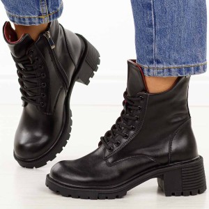 Czarne skórzane botki damskie na traperze Filippo Dbt6501/25