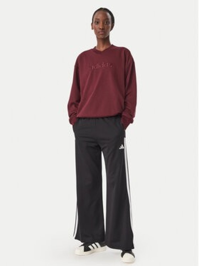 adidas Bluza Seasonal Essentials Satin V-Neck KS7925 Bordowy Regular Fit
